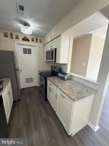 $2,000 | 64 Dover Court, Blackwood, NJ 08012