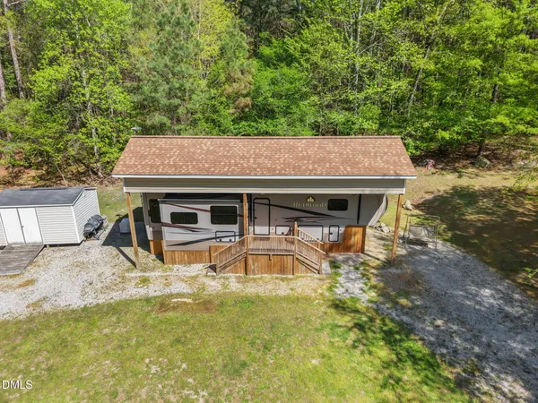 a view of a house with pool