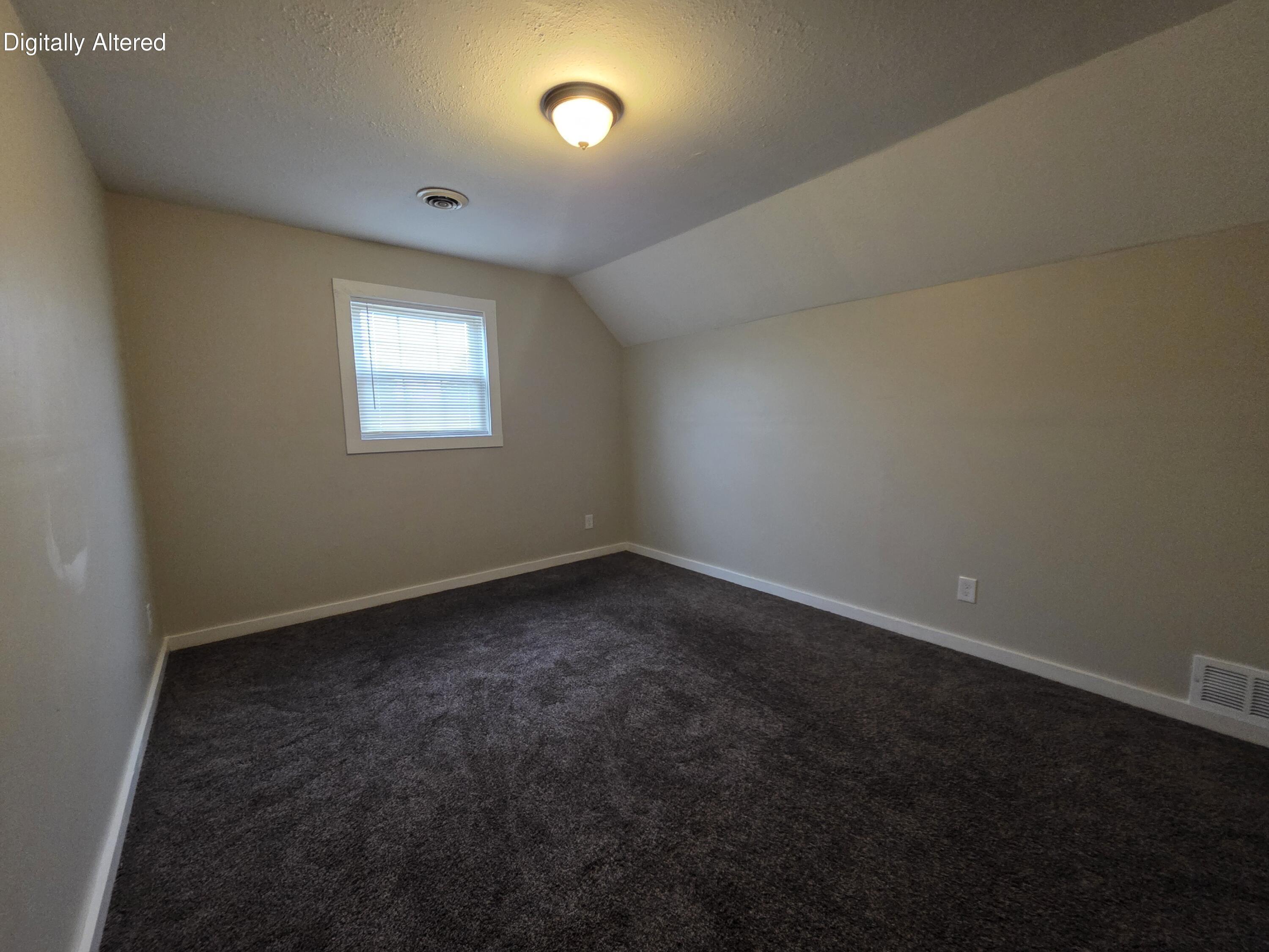 1617 Hamilton Street Racine, WI 53404 - Photo 14 of 21 20260917_165203