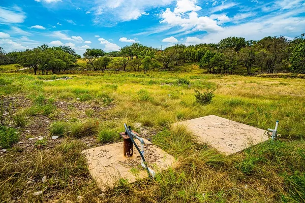 $110,000 | 326 Blue Oak Trail, Harper, TX 78631