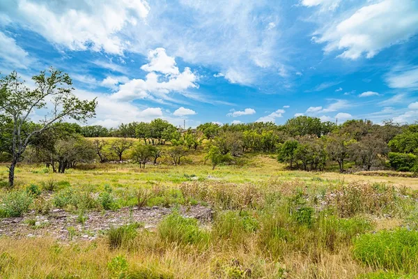 $110,000 | 326 Blue Oak Trail, Harper, TX 78631