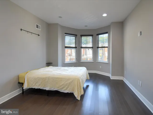 $2,800 | 3822 Manayunk Avenue, Philadelphia, PA 19128