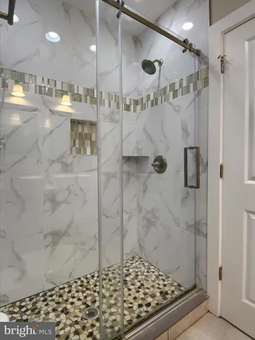 $2,800 | 3822 Manayunk Avenue, Philadelphia, PA 19128