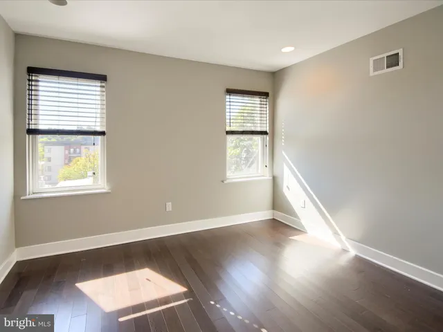 $2,800 | 3822 Manayunk Avenue, Philadelphia, PA 19128