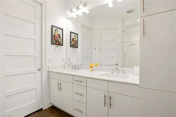 $785,000 | 7157 Dominica Drive, Naples, FL 34113