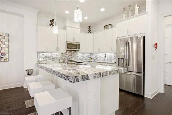 $785,000 | 7157 Dominica Drive, Naples, FL 34113