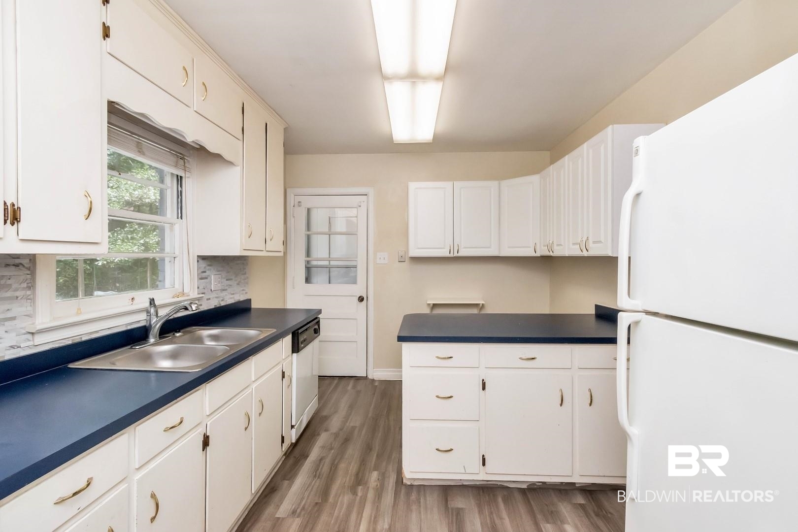 102 Blacksher Court Mobile, AL 36606 - Photo 9 of 23