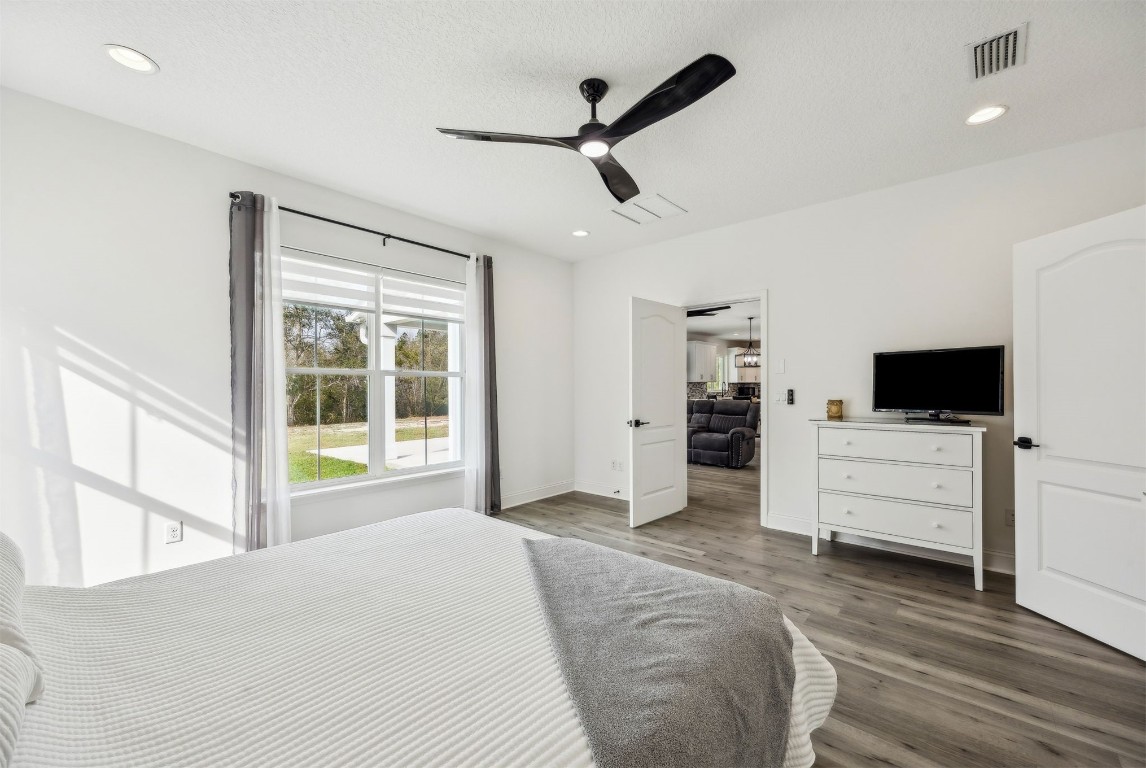 15466 Bullock Bluff Road Bryceville, FL 32009 - Photo 26 of 54 Primary Bedroom