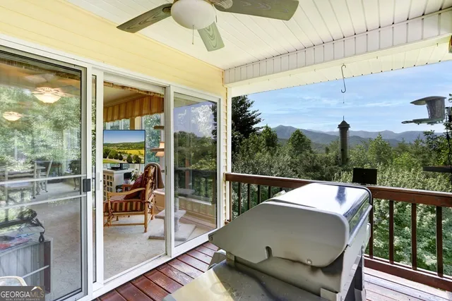 $550,000 | 847 Scarlett Way, Young Harris, GA 30582