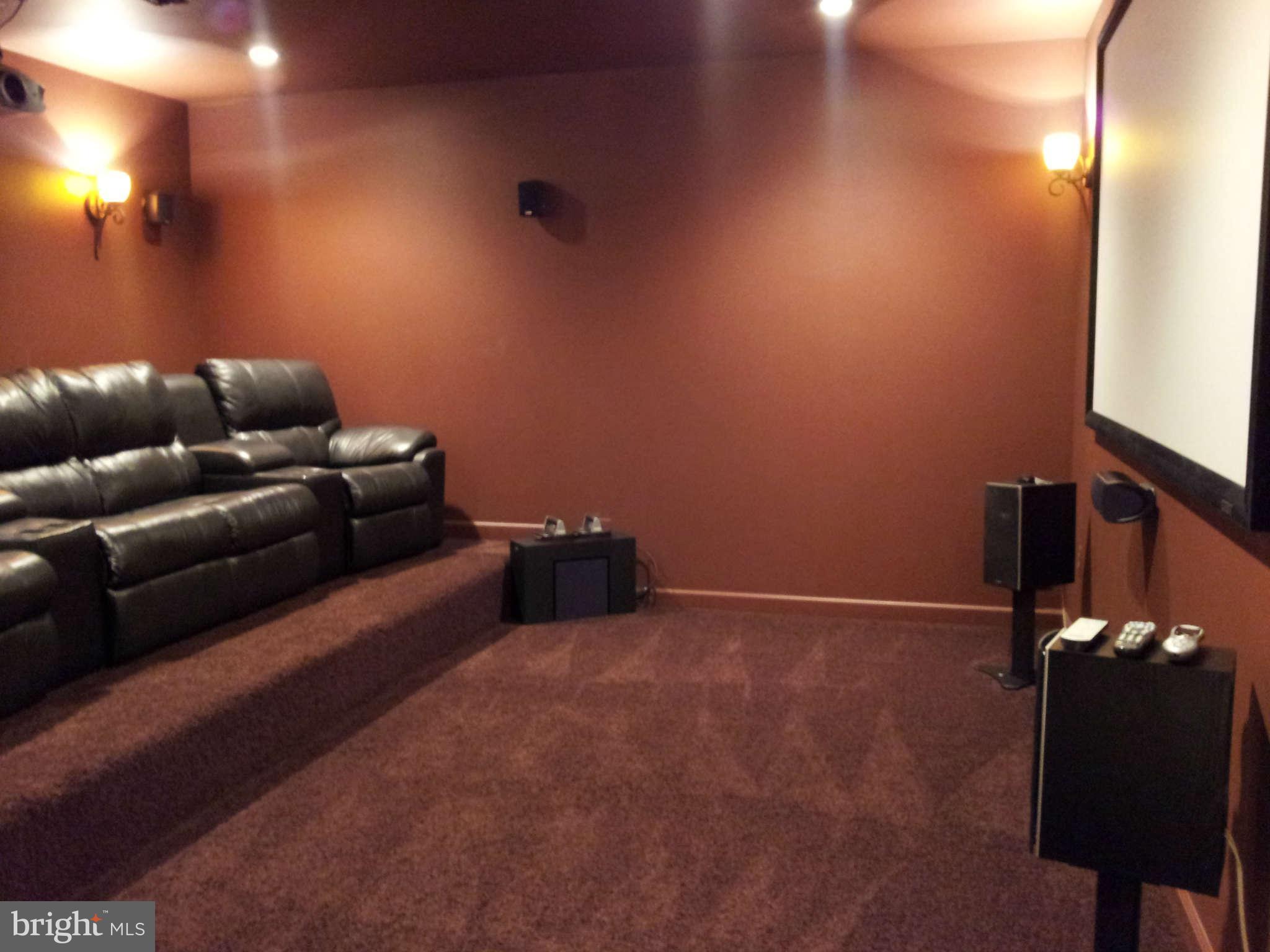 19123 Stream Crossing Court Leesburg, VA 20176 - Photo 18 of 30 Enjoy the latest movies in your personal theater