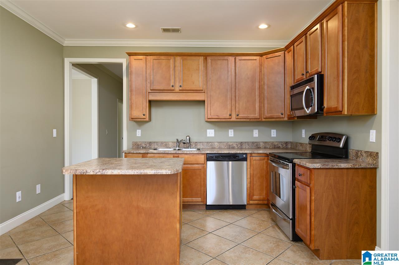 286 Creekside Lane Pelham, AL 35124 - Photo 8 of 26