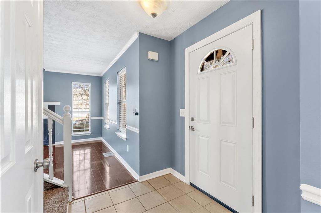 4924 October Way Northwest Acworth, GA 30102 - Photo 3 of 23