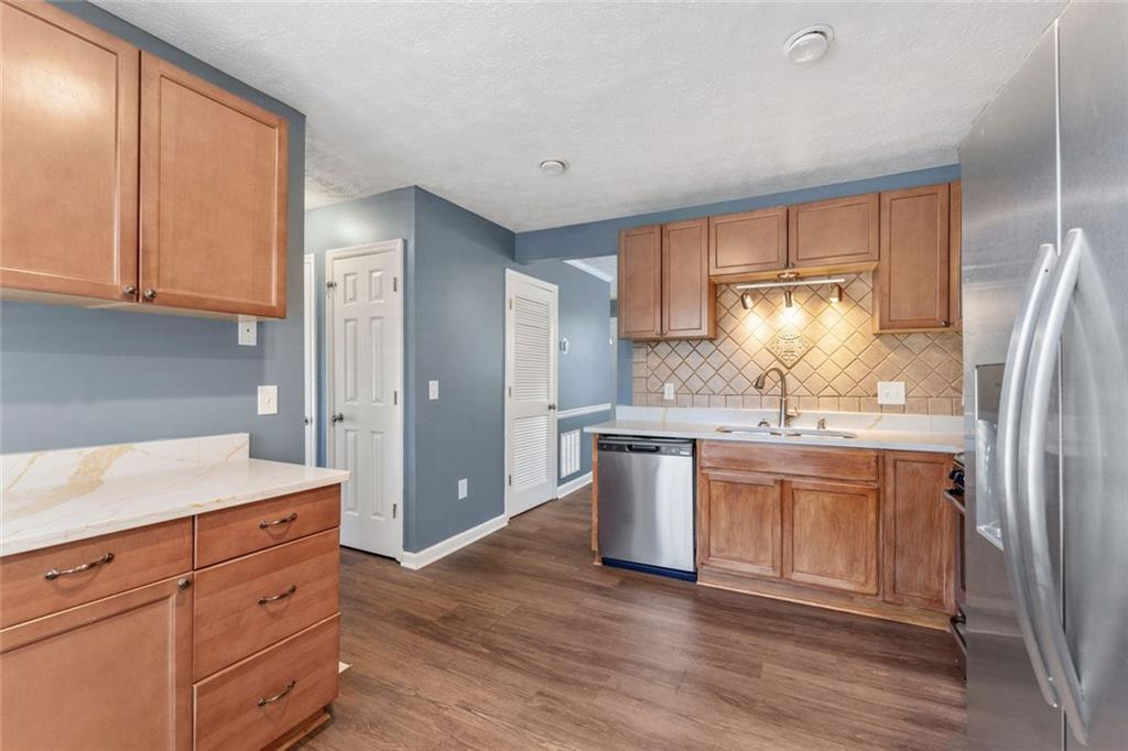 4924 October Way Northwest Acworth, GA 30102 - Photo 8 of 23