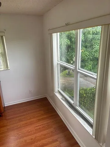 $3,900 | 650 Toxaway Drive, West Palm Beach, FL 33413