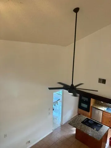 $3,900 | 650 Toxaway Drive, West Palm Beach, FL 33413