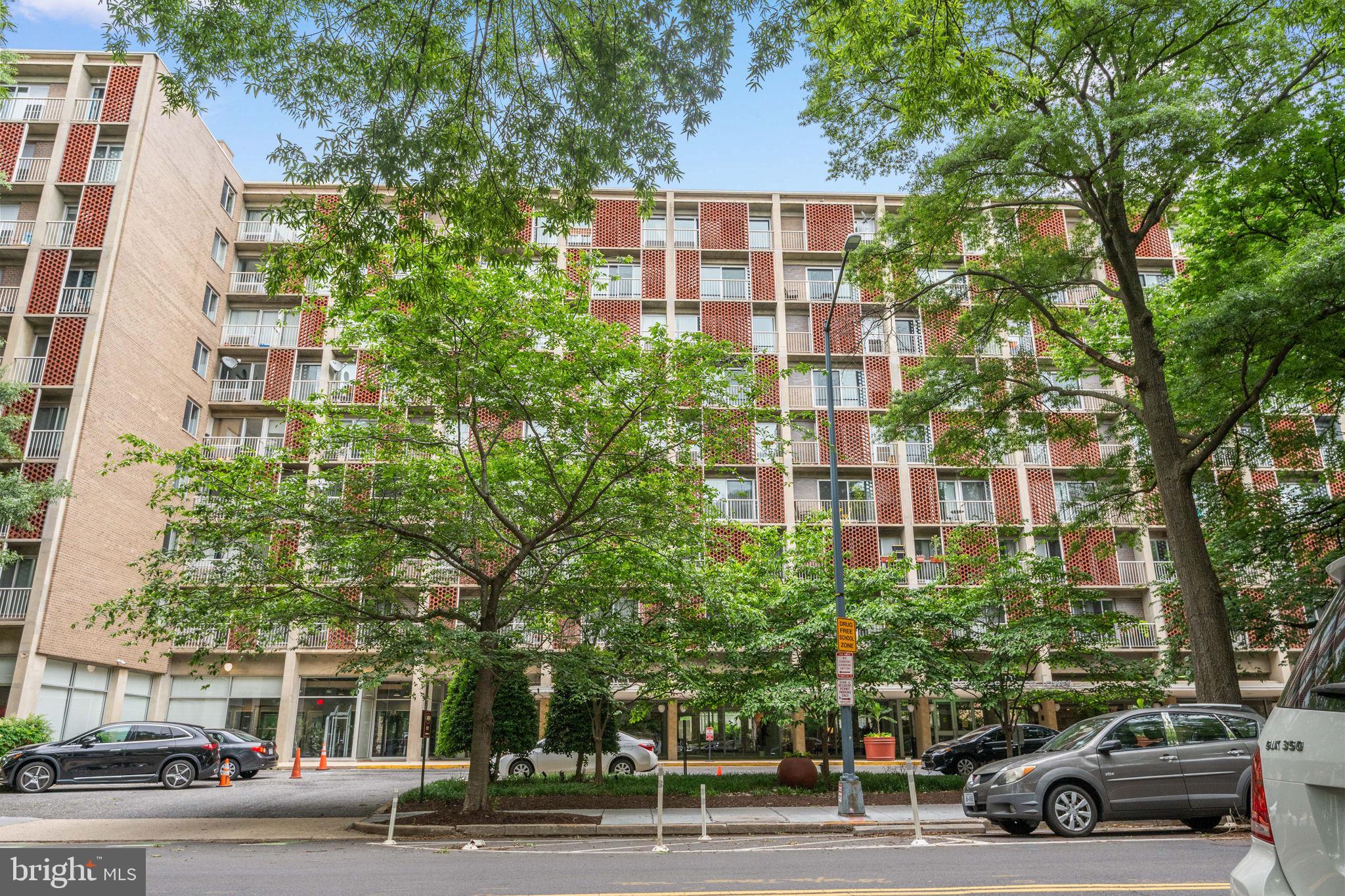 800 4th Street Southwest, Unit N307 Washington, DC 20024 - Photo 2 of 27
