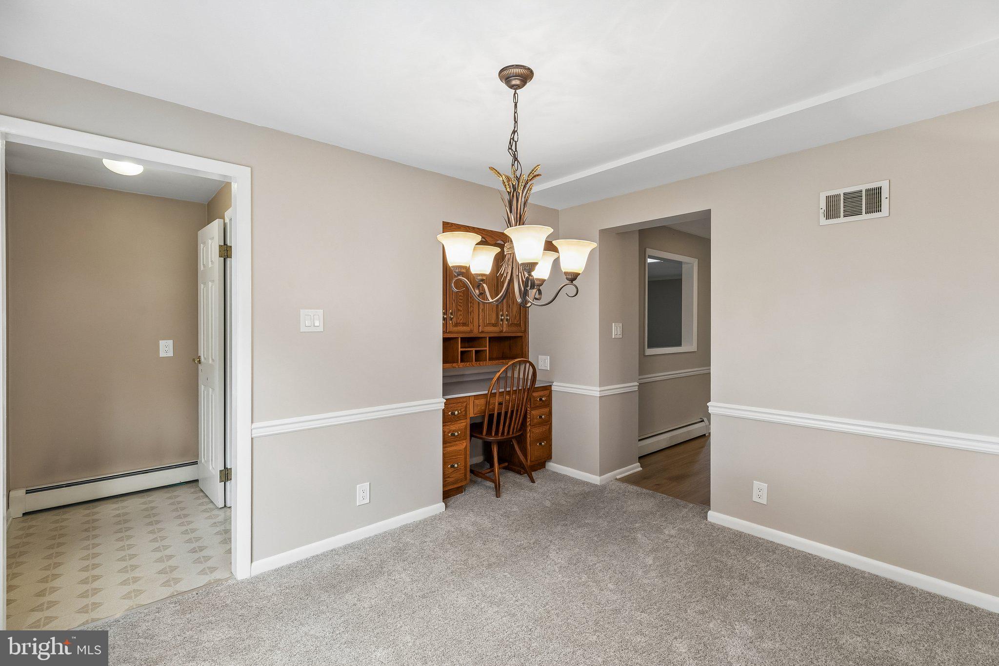 1571 Windmill Road Warminster, PA 18974 - Photo 18 of 35