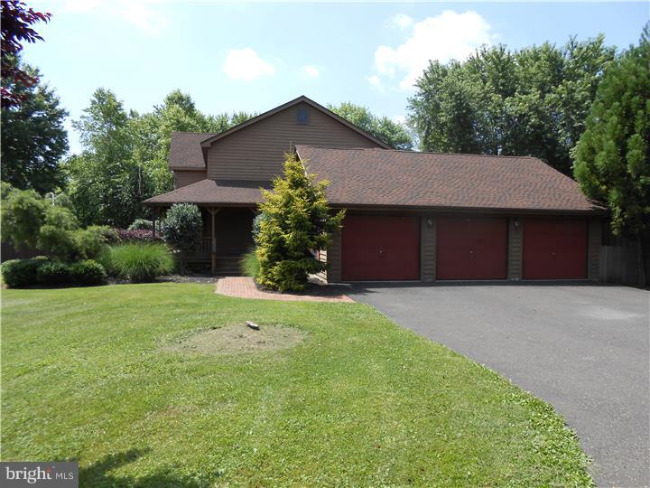 1168 Forest Grove Road Buckingham, PA 18925 - Photo 4 of 22 Exterior Side