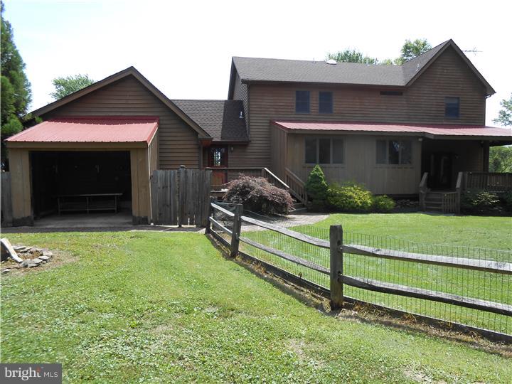 1168 Forest Grove Road Buckingham, PA 18925 - Photo 5 of 22 Exterior Back