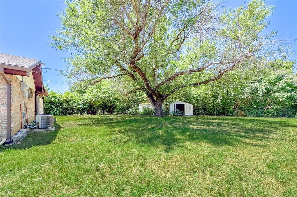 3217 Ridgeview Lane Irving, TX 75062 - Photo 19 of 19