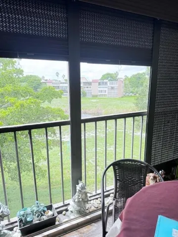 $139,900 | 7320 Lake Cir Drive, Unit 407, Margate, FL 33063