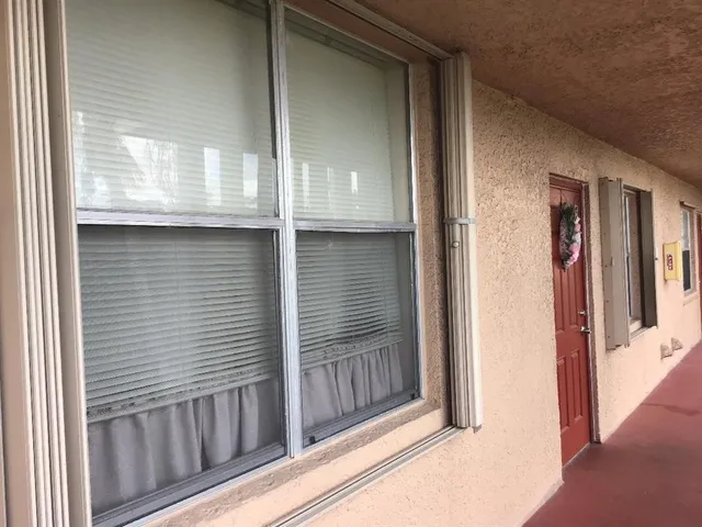 $139,900 | 7320 Lake Cir Drive, Unit 407, Margate, FL 33063