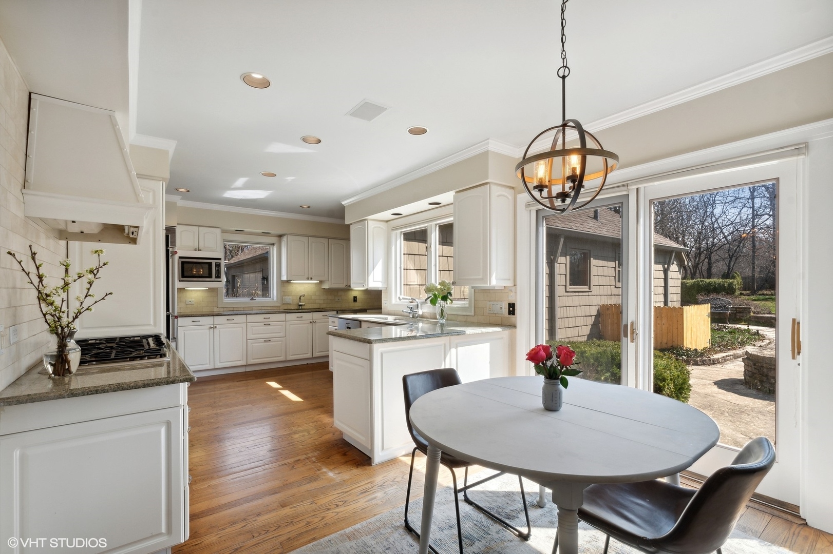 1505 South Ridge Road Lake Forest, IL 60045 - Photo 5 of 26