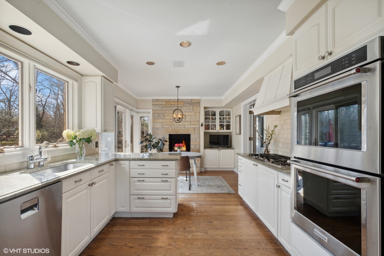 1505 South Ridge Road Lake Forest, IL 60045 - Photo 6 of 26