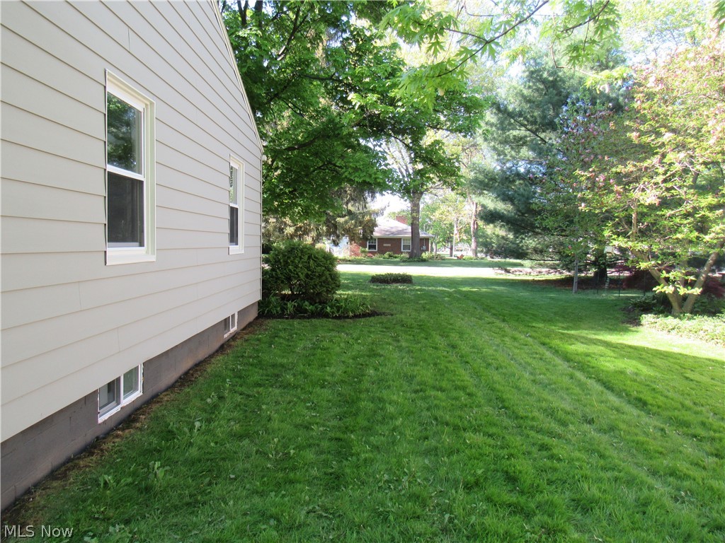 2476 Burnham Road Akron, OH 44333 - Photo 27 of 28 Gallery Image 27