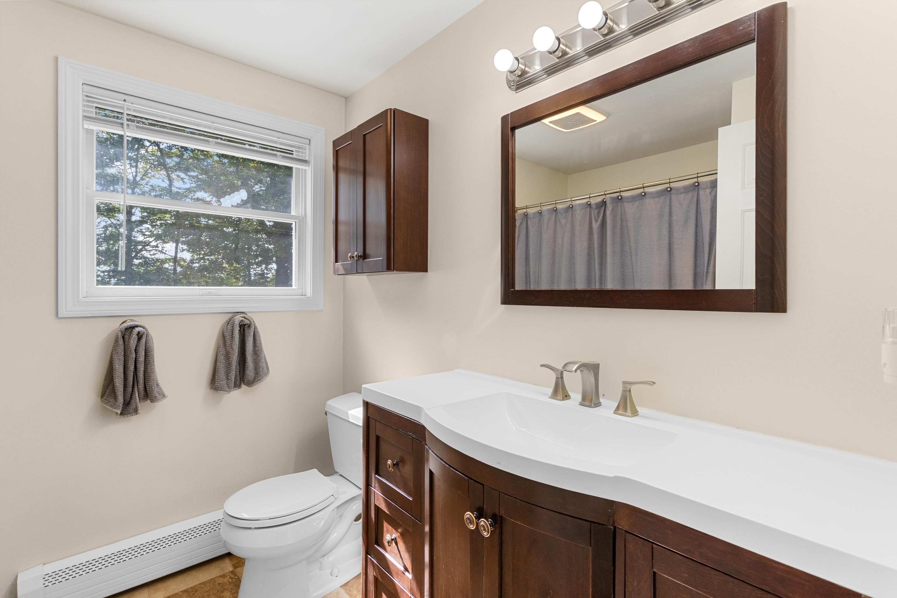 662 Highway 129 Loudon, NH 03307 - Photo 17 of 36