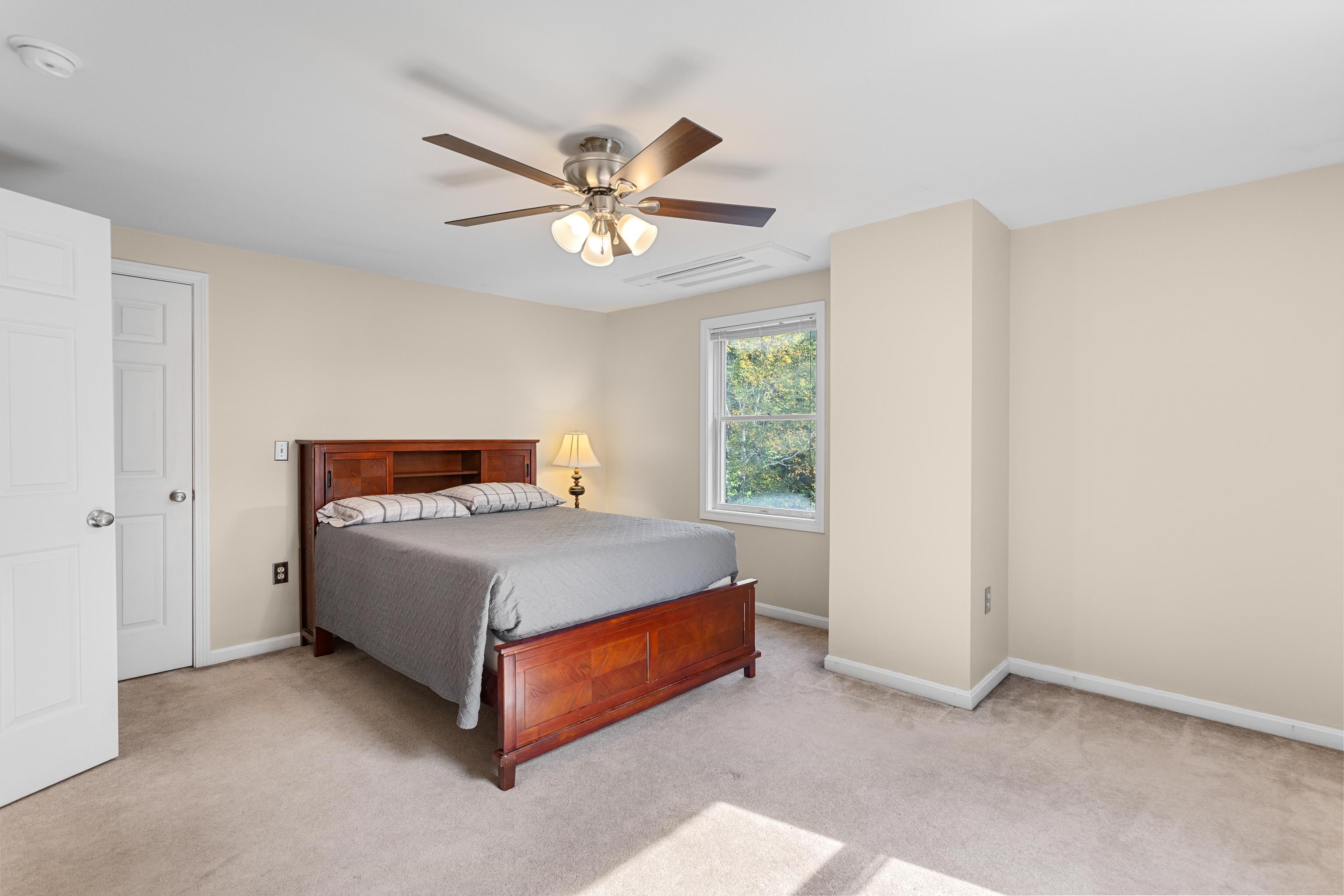 662 Highway 129 Loudon, NH 03307 - Photo 18 of 36