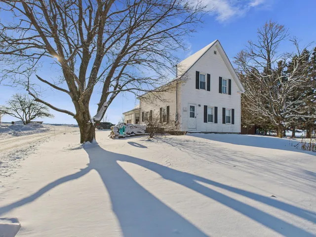 $319,000 | 1616 Main Street, Mapleton, ME 04757