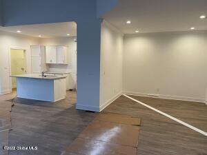 9 Cambridge Way Colonie, NY 12110 - Photo 9 of 15 image