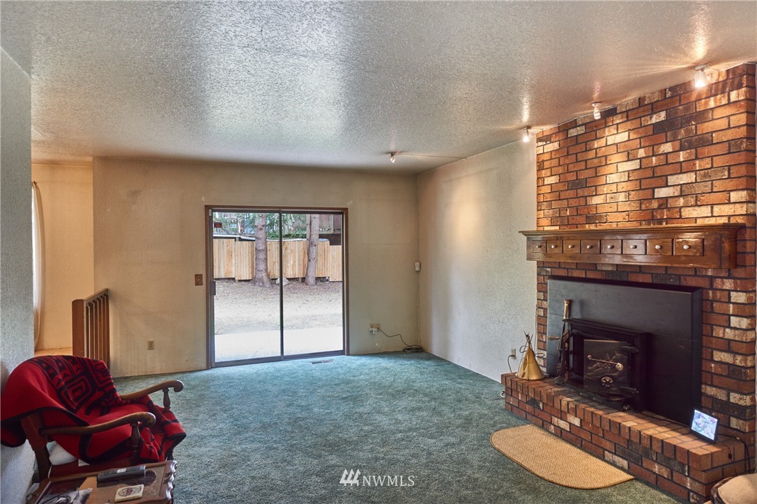 13309 178th Avenue Southeast Renton, WA 98059 - Photo 3 of 14 Gallery Image 3