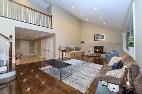 96 Rachel Road Newton, MA 02459 - Photo 4 of 30