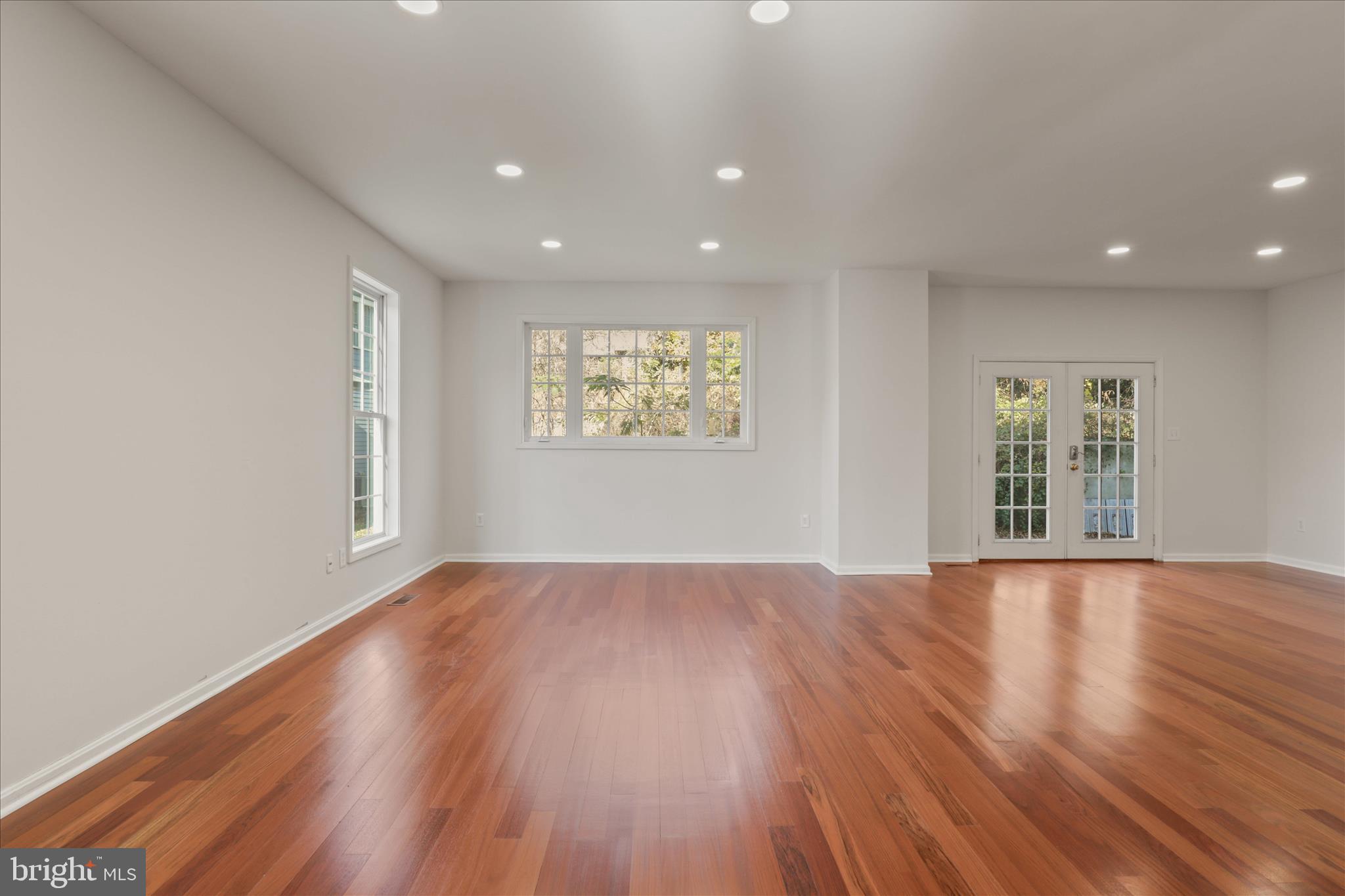 2659 Military Road Arlington, VA 22207 - Photo 19 of 74