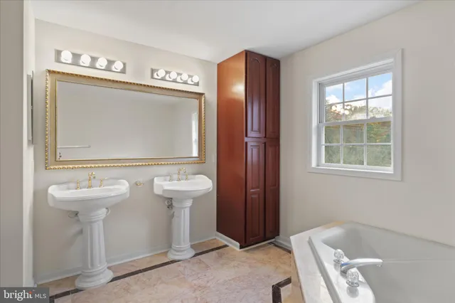 $1,850,000 | 2659 Military Road, Arlington, VA 22207