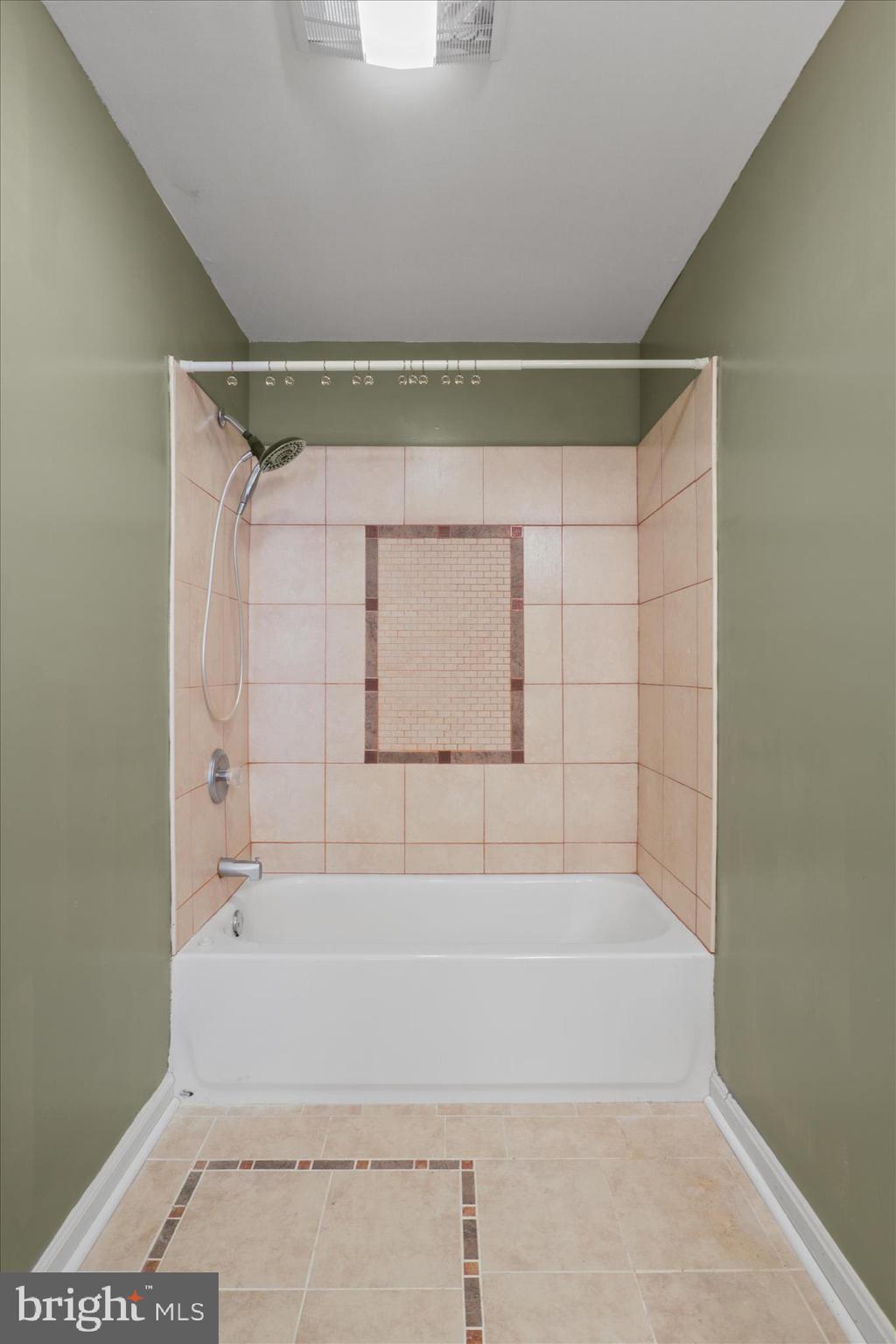 2659 Military Road Arlington, VA 22207 - Photo 46 of 74