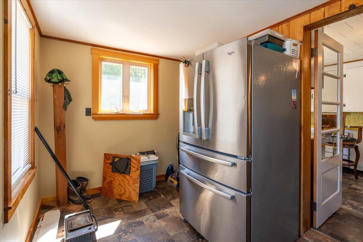25 Seal Harbor Road Tenants Harbor, ME 04860 - Photo 17 of 76 37-25 Seal Harbor Rd-37