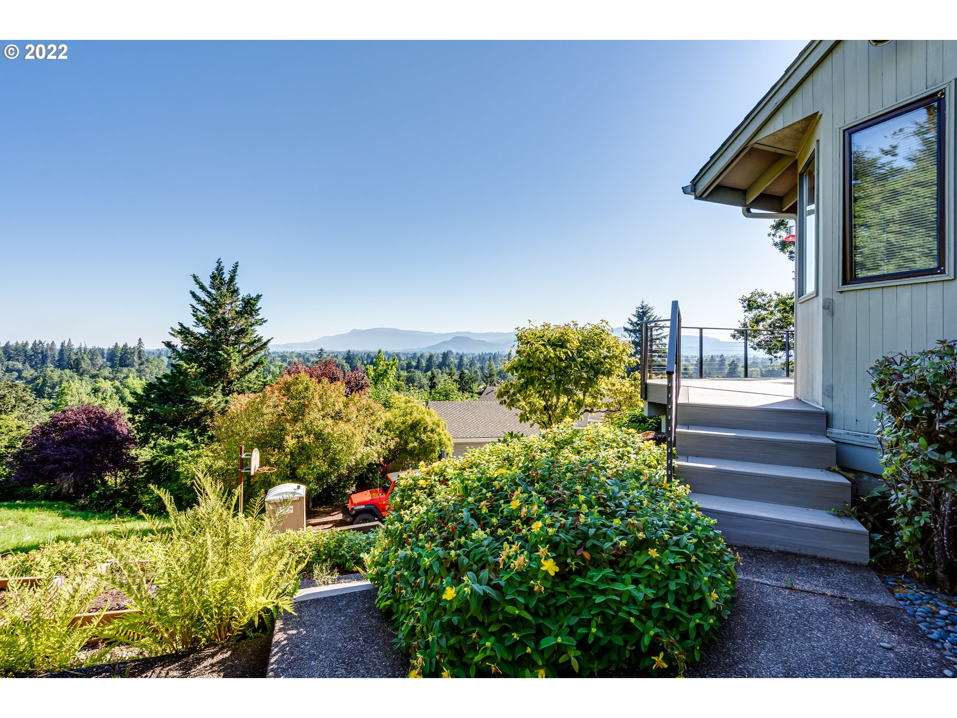 433 Spyglass Drive Eugene, OR 97401 - Photo 4 of 32