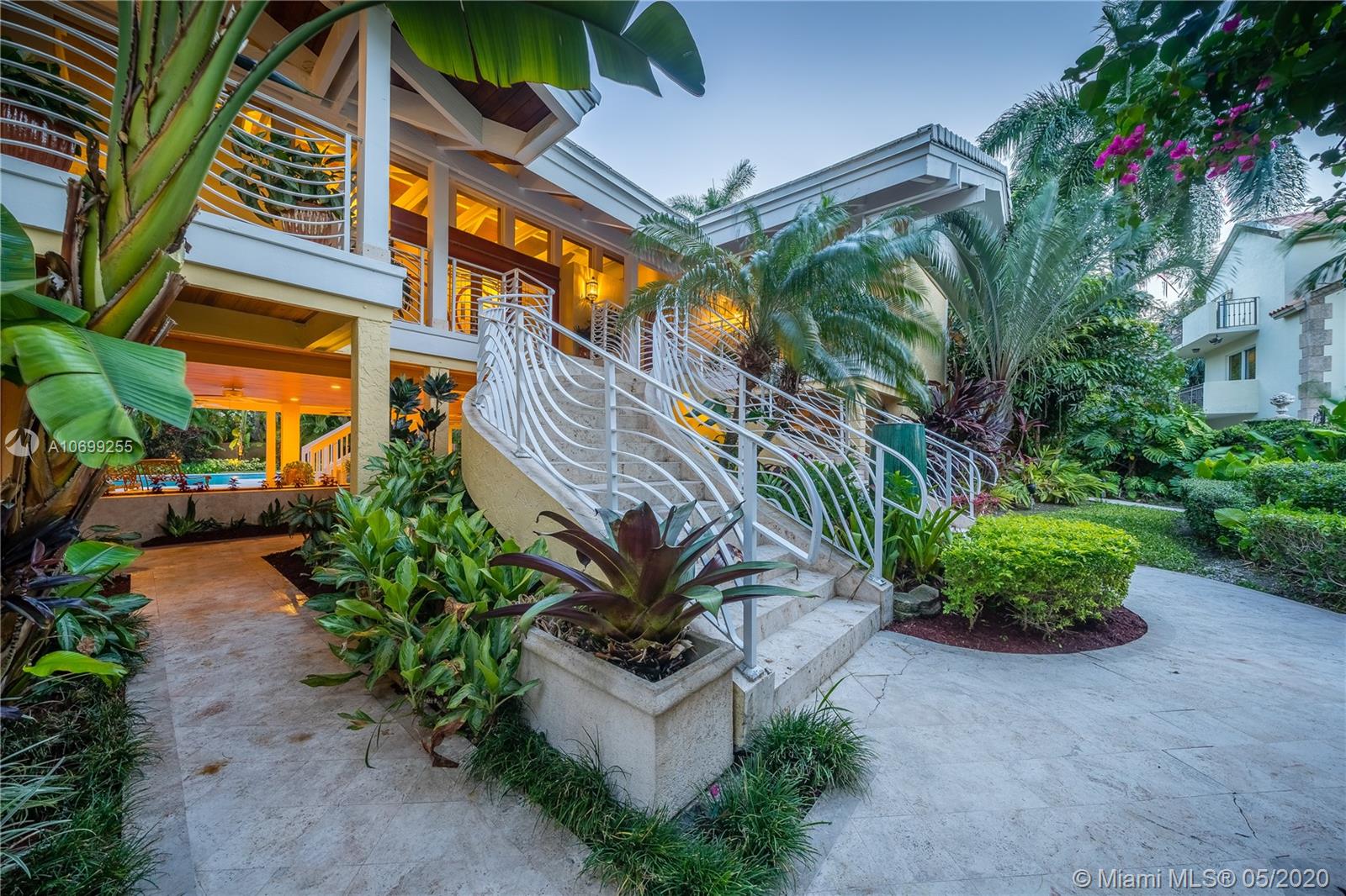 a view of a garden with plants