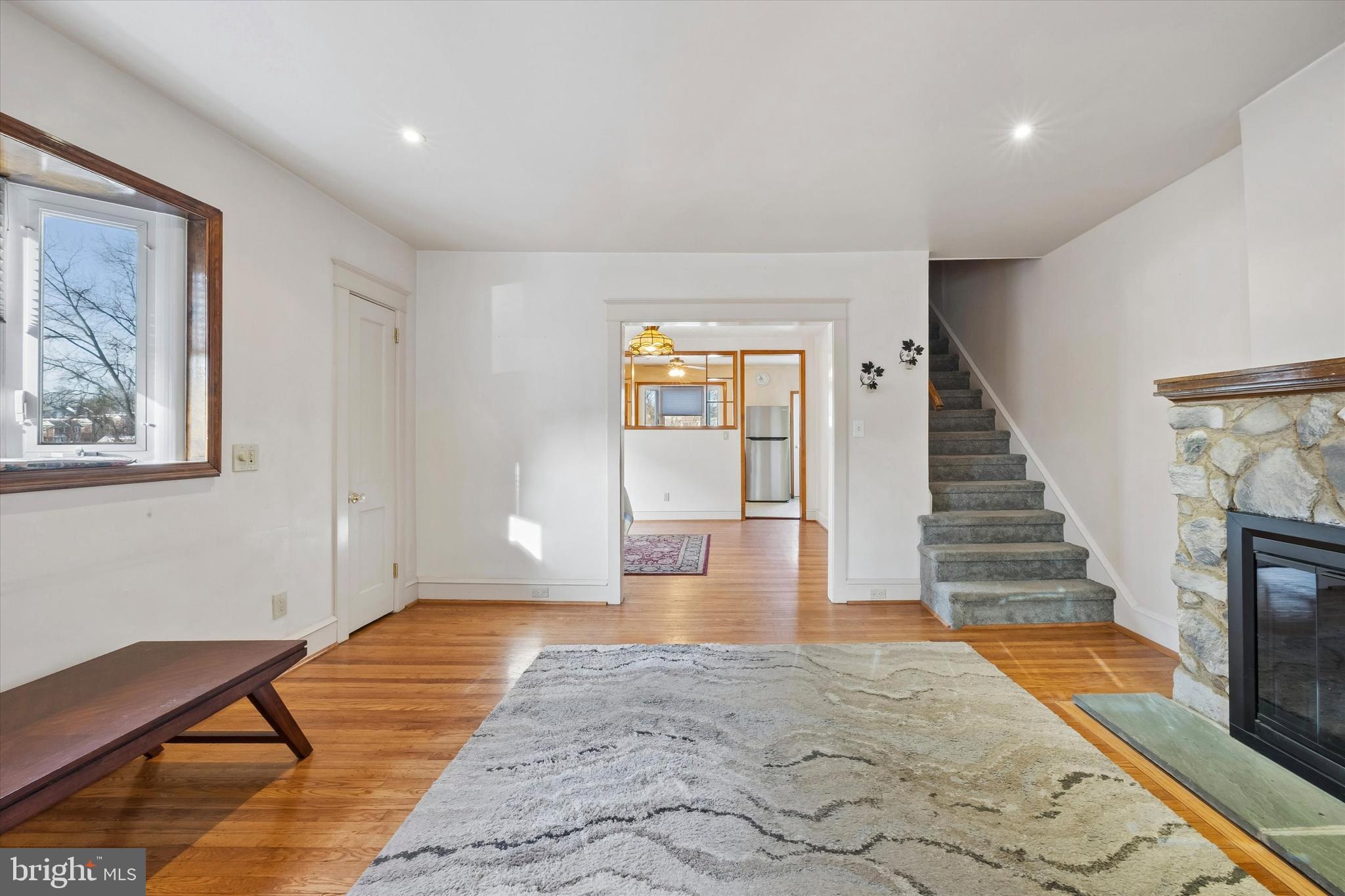 328 Blanchard Road Drexel Hill, PA 19026 - Photo 6 of 27