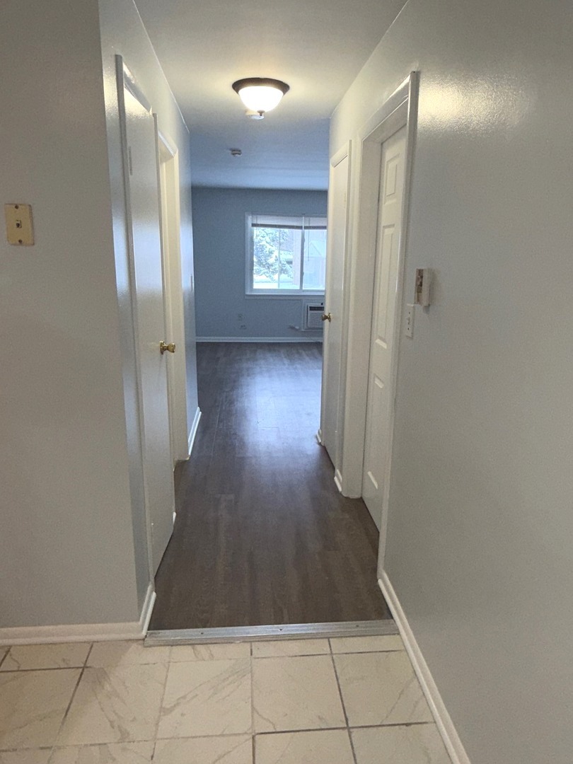 1110 18th Street, Unit 1E Broadview, IL 60155 - Photo 8 of 20 a view of entryway