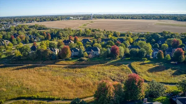 $949,900 | 763 Twin Elms Lane, Batavia, IL 60510