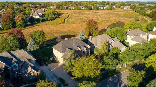 $949,900 | 763 Twin Elms Lane, Batavia, IL 60510