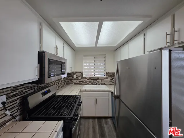 $1,695 | 3204 139th Street, Unit 6, Hawthorne, CA 90250