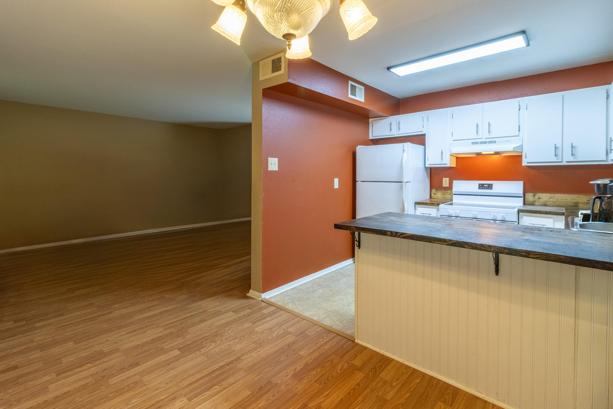 900 Mountain Creek Road, Unit E 63 Chattanooga, TN 37405 - Photo 11 of 12 IMG_3472-HDR