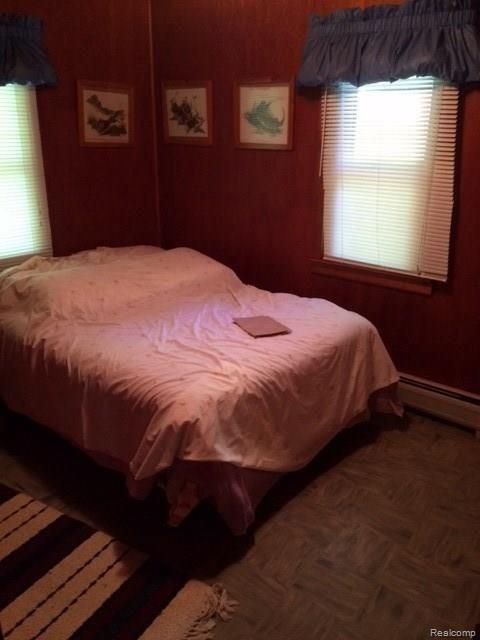 6556 East Loop Road Caseville, MI 48725 - Photo 5 of 6 6556 loop Rd bedroom.jpg