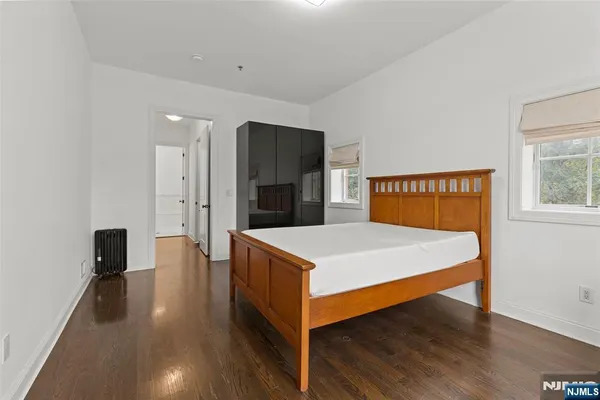 $5,400 | 1600 Kaufers Lane, Unit 4, Fort Lee, NJ 07024