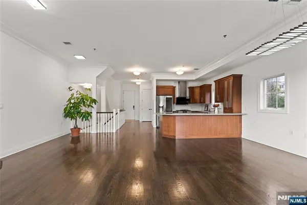$5,400 | 1600 Kaufers Lane, Unit 4, Fort Lee, NJ 07024
